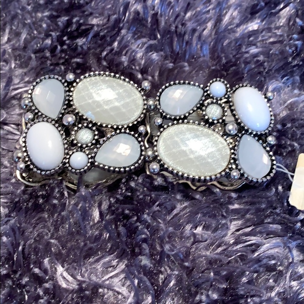 Erica Lyons bracelet .